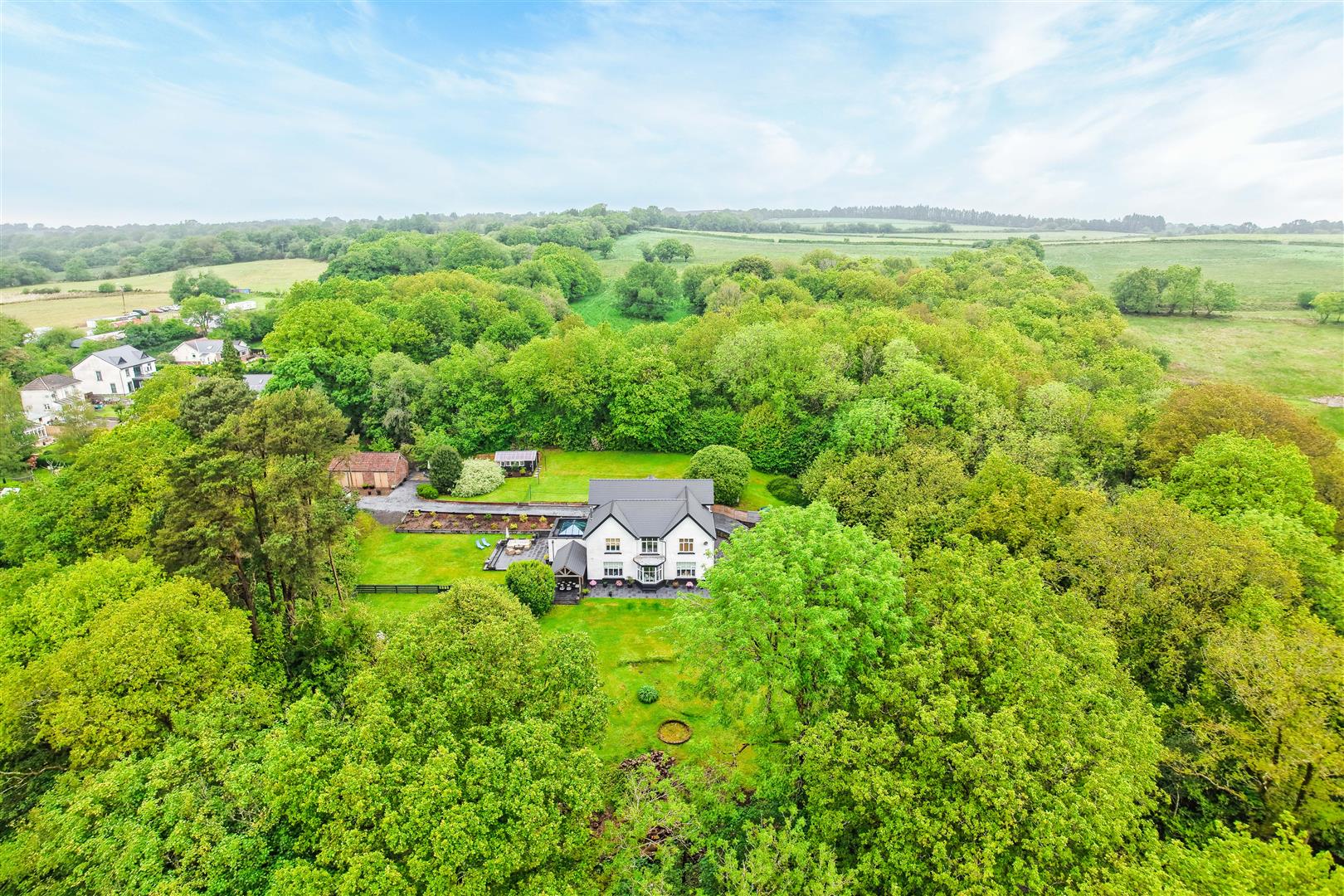 64 Cwmphil Road, Lower Cwmtwrch, Swansea, SA9 2QA